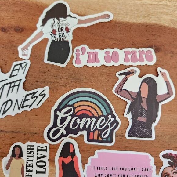 Selena Gomez pop star singer glossy small sticker bundle 31 pieces - Picture 5 of 7